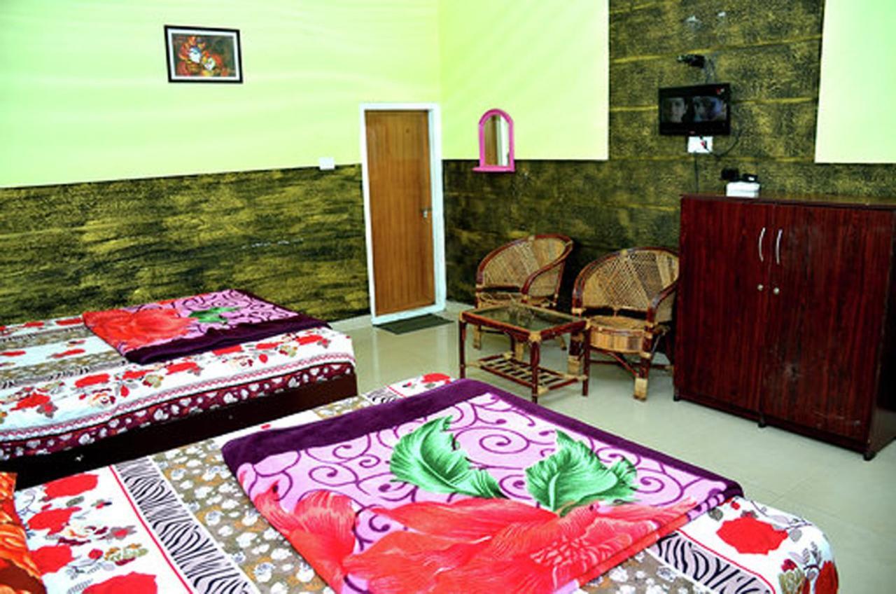 Maharaja Cottage Munnar Eksteriør billede